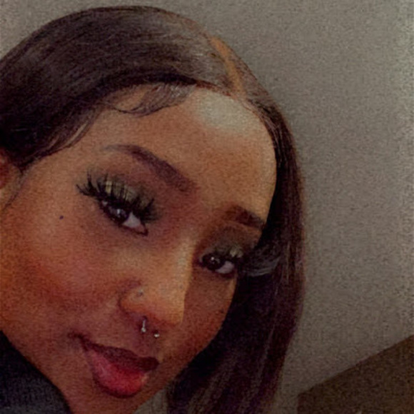 Meet your Posher, Cherissa - Picture 1 of 1